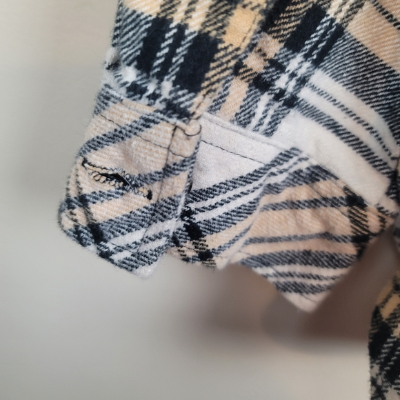 Sanctuary Toffee Plaid Button Down Shacket size S - Picture 6 of 7